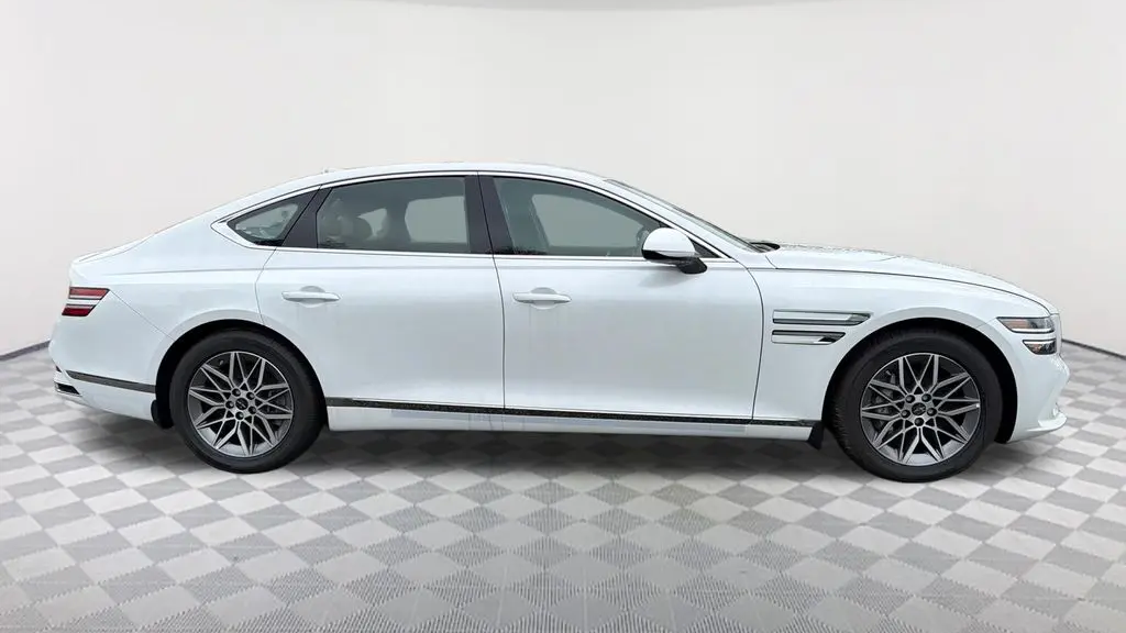 2026 Genesis G80 2.5T