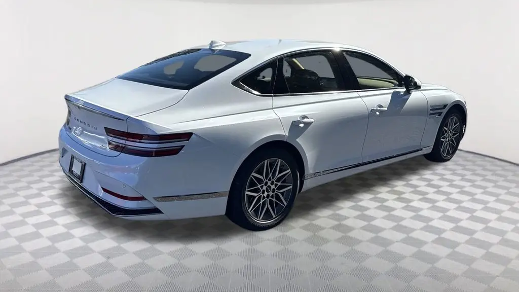 2026 Genesis G80 2.5T