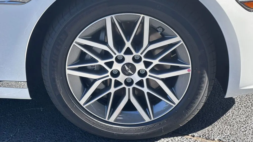 2026 Genesis G80 2.5T