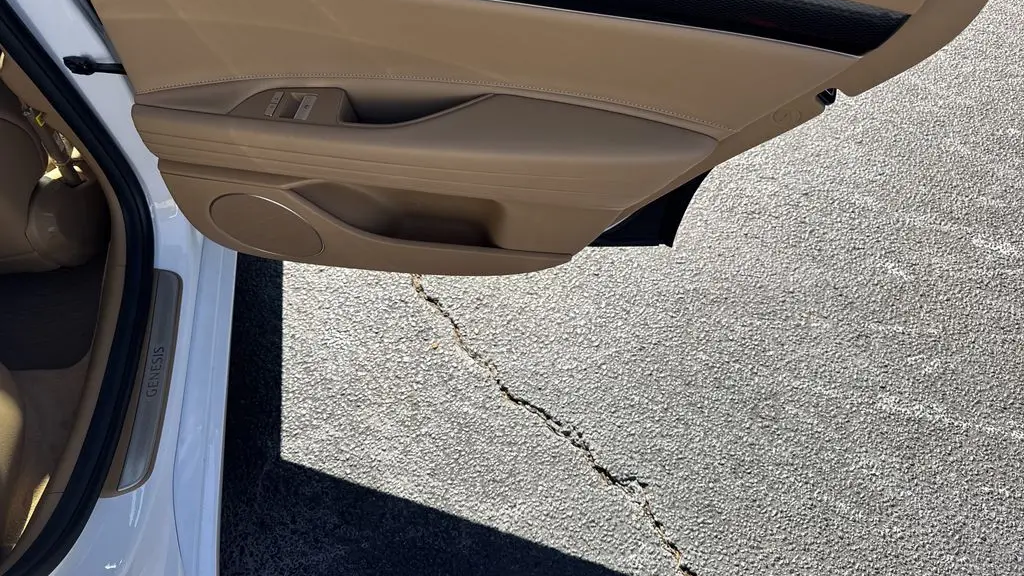 2026 Genesis G80 2.5T