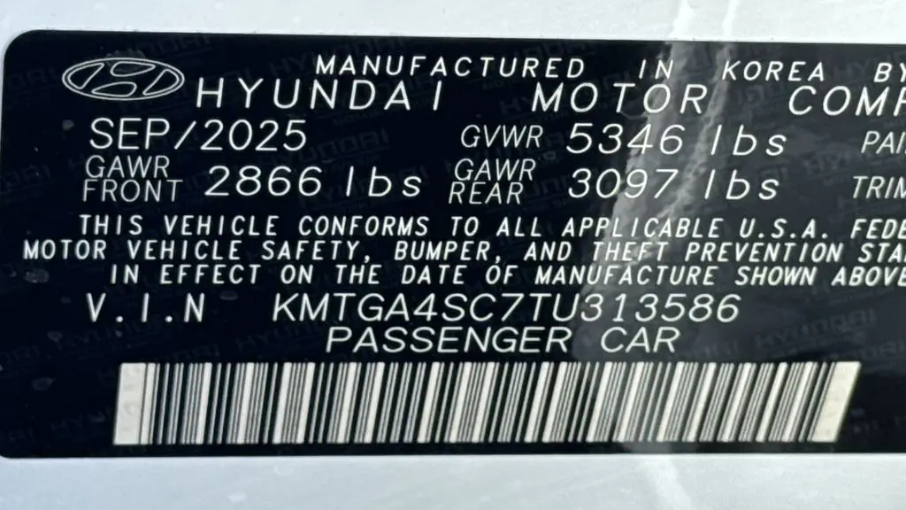 2026 Genesis G80 2.5T