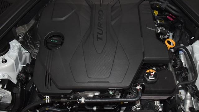 2025 Genesis G80 2.5T