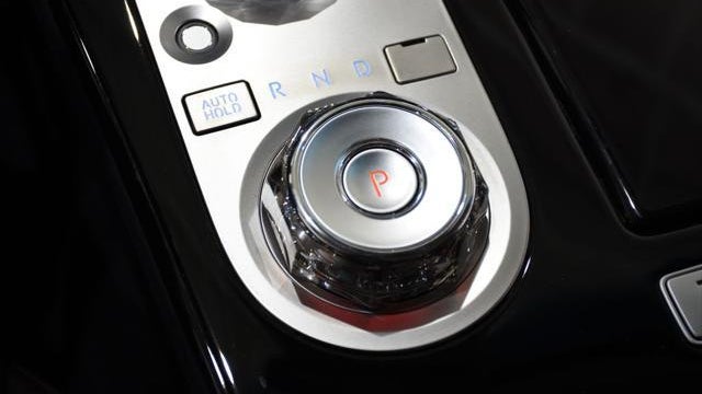2025 Genesis G80 2.5T
