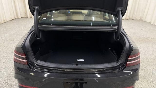 2026 Genesis G80 2.5T