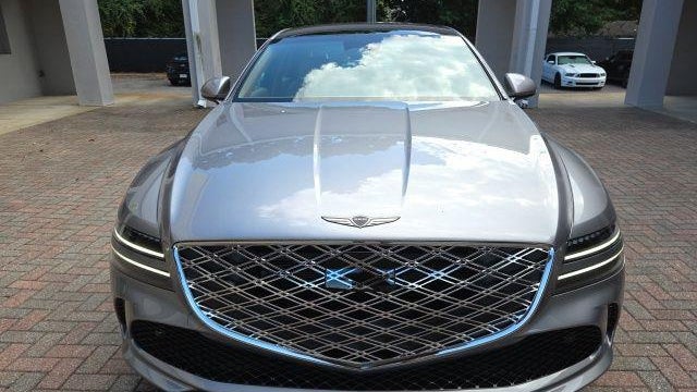 2026 Genesis G80 2.5T Advanced