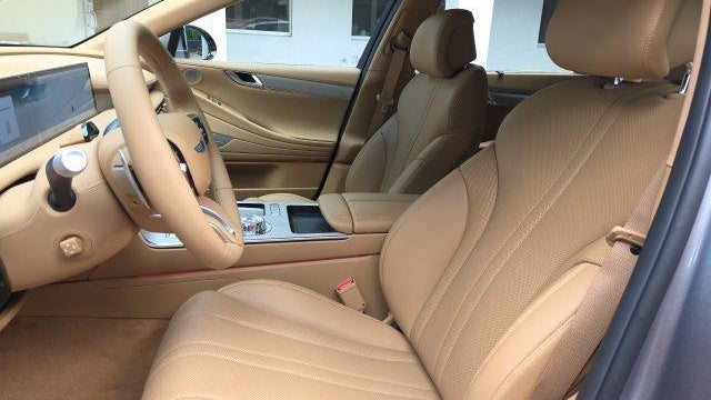 2026 Genesis G80 2.5T Advanced