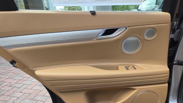2026 Genesis G80 2.5T Advanced