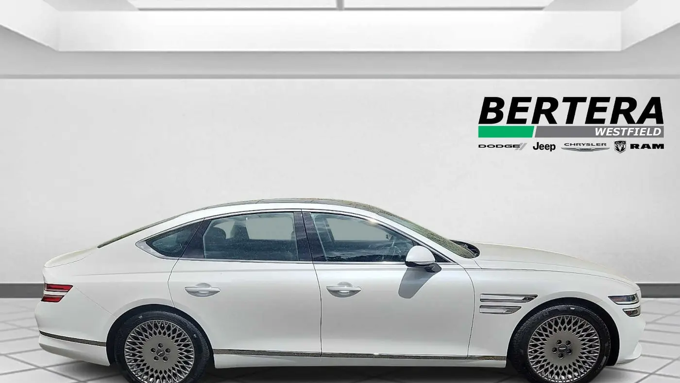 2022 Genesis G80 2.5T