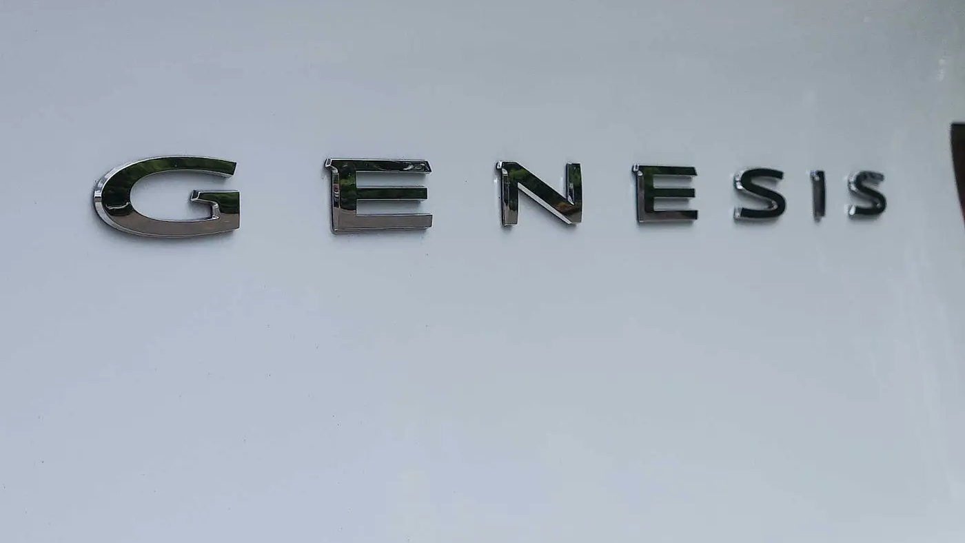 2022 Genesis G80 2.5T