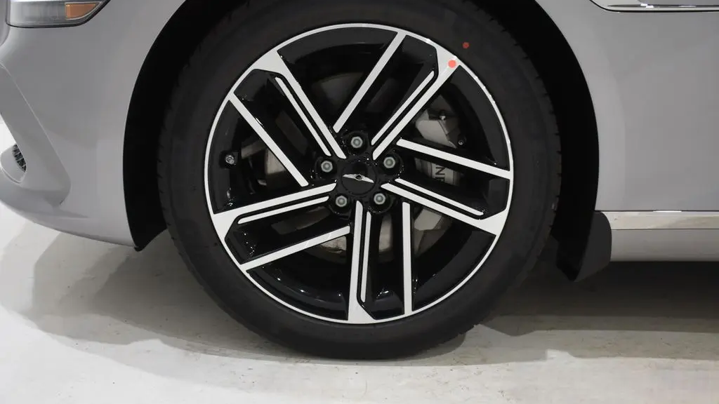2026 Genesis G80 2.5T Advanced