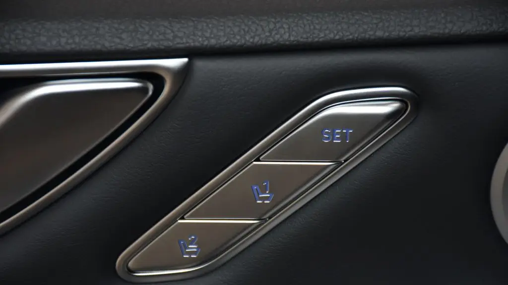 2026 Genesis G80 2.5T Advanced