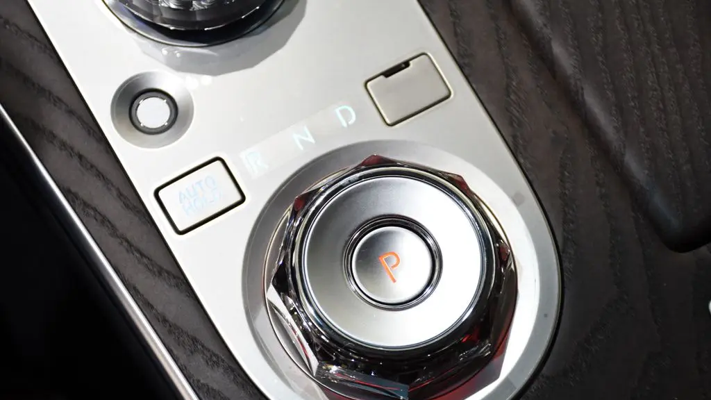 2026 Genesis G80 2.5T Advanced