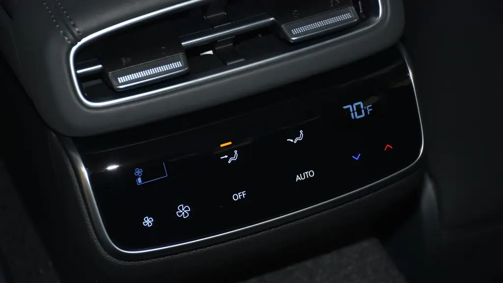 2026 Genesis G80 2.5T Advanced