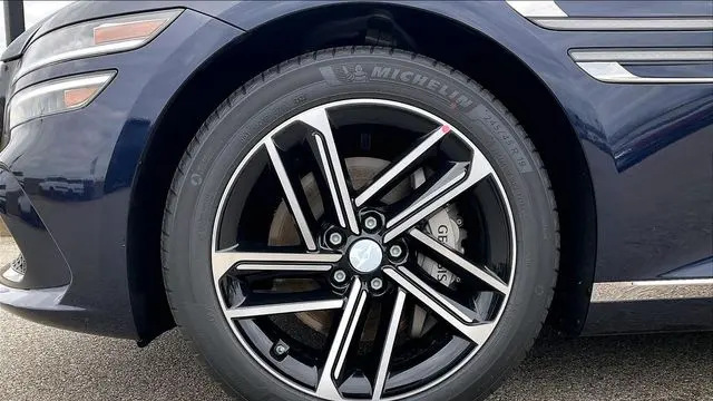 2026 Genesis G80 2.5T Advanced