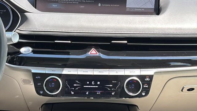 2024 Genesis G80 2.5T