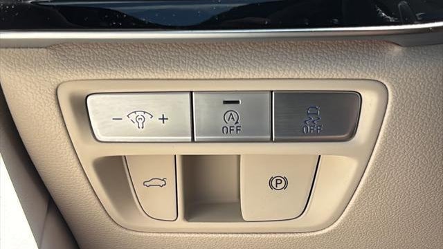 2024 Genesis G80 2.5T