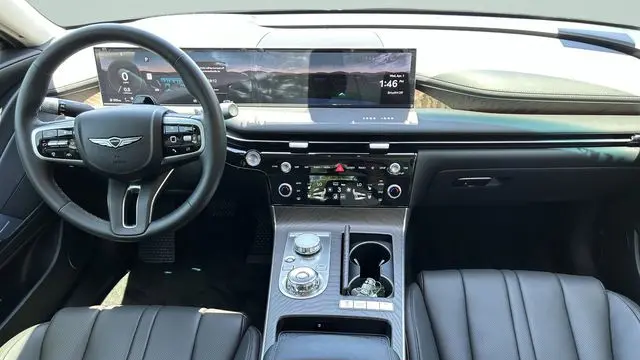 2026 Genesis G80 2.5T Advanced