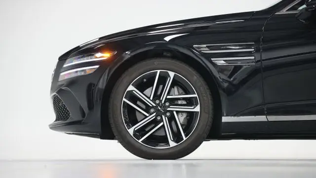 2026 Genesis G80 2.5T Advanced