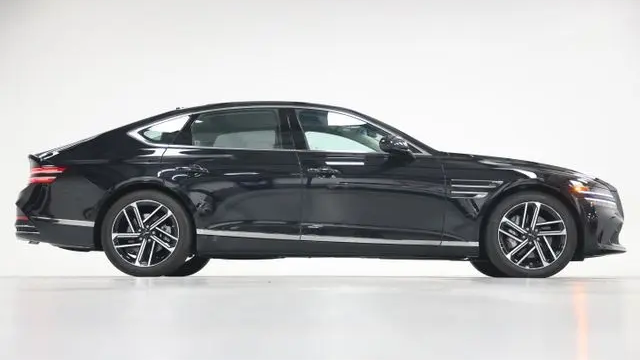 2026 Genesis G80 2.5T Advanced