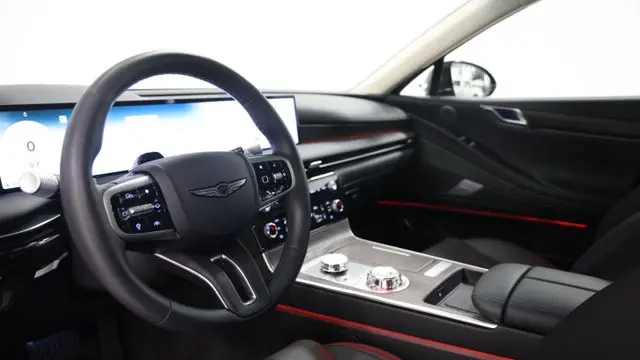 2026 Genesis G80 2.5T Advanced