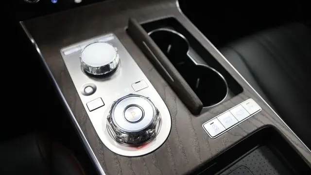 2026 Genesis G80 2.5T Advanced