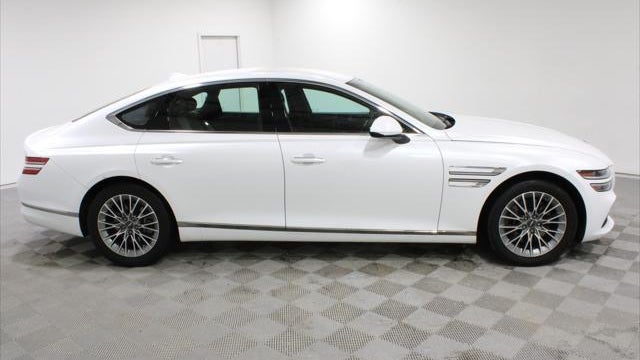 2023 Genesis G80 2.5T