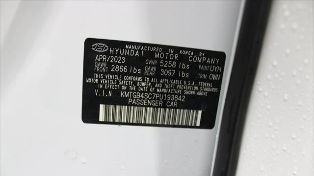 2023 Genesis G80 2.5T