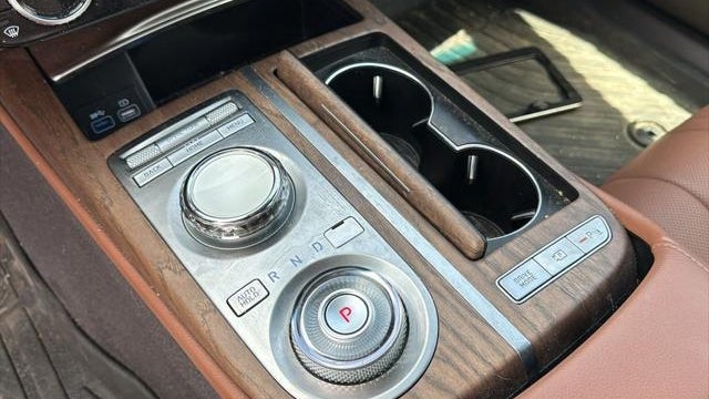 2024 Genesis G80 2.5T