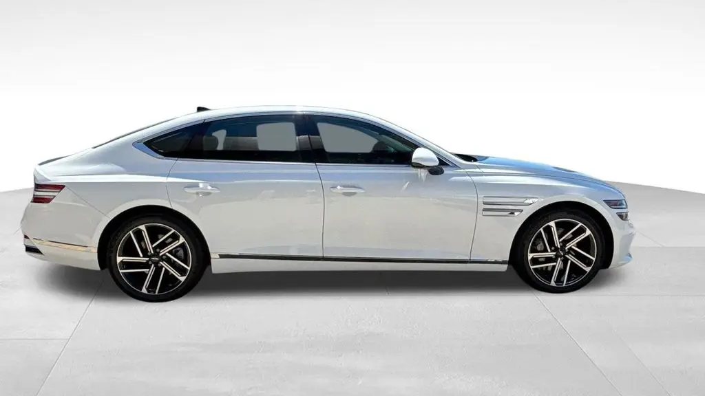 2026 Genesis G80 2.5T Advanced
