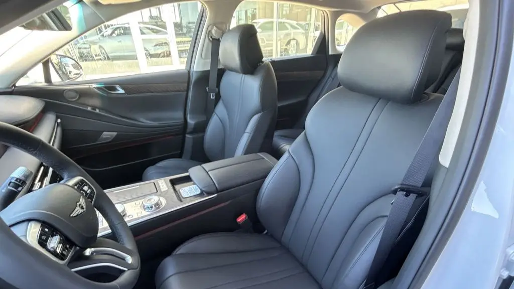 2026 Genesis G80 2.5T Advanced