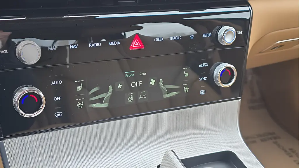 2026 Genesis G80 2.5T Advanced