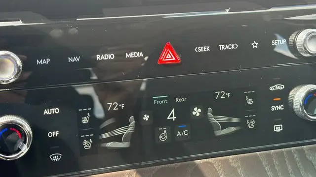 2026 Genesis G80 2.5T Advanced