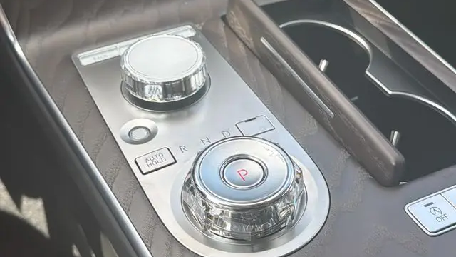 2026 Genesis G80 2.5T Advanced
