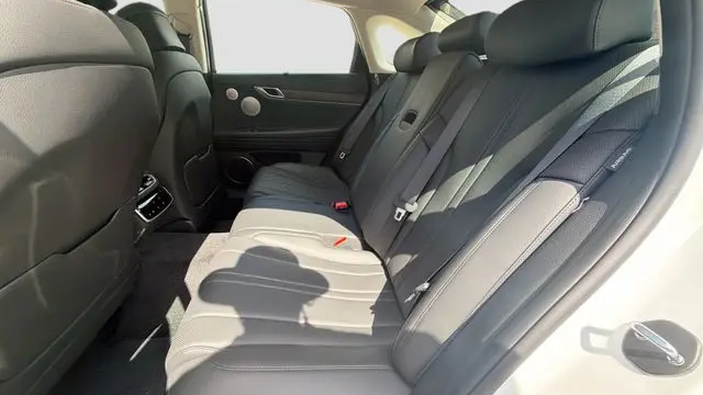 2026 Genesis G80 2.5T Advanced