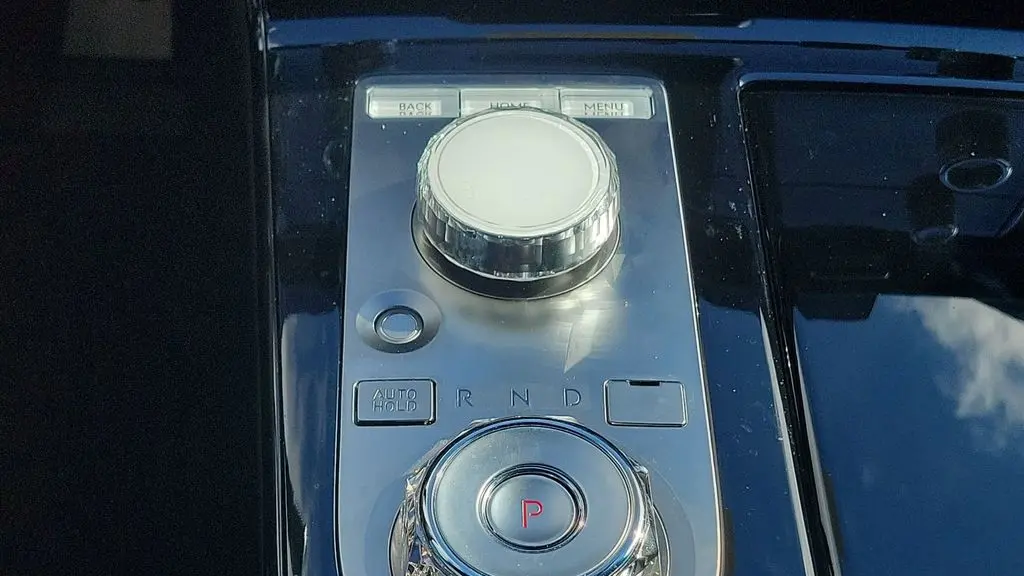 2025 Genesis G80 2.5T Sport Prestige