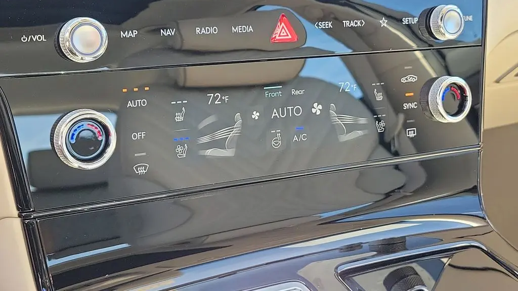 2026 Genesis G80 2.5T Sport Prestige