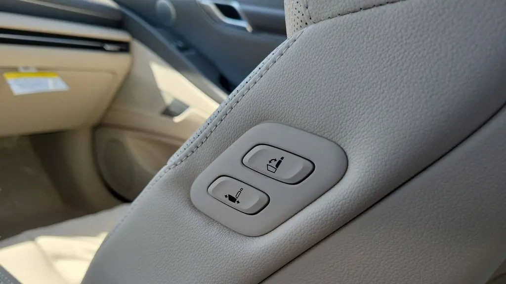 2026 Genesis G80 2.5T Sport Prestige