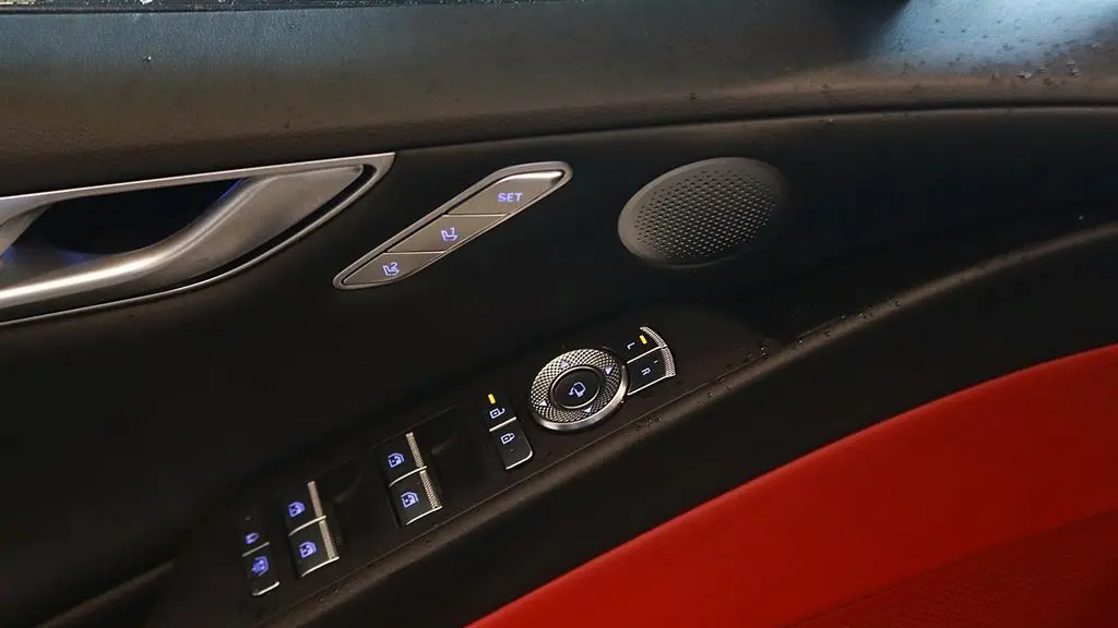 2025 Genesis G80 2.5T Sport Prestige