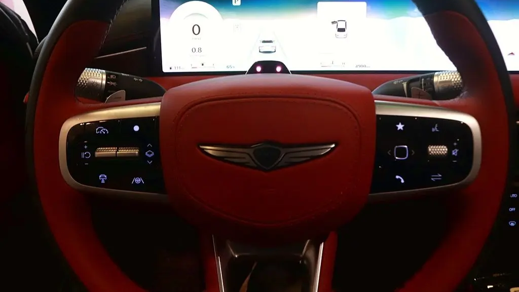2025 Genesis G80 2.5T Sport Prestige
