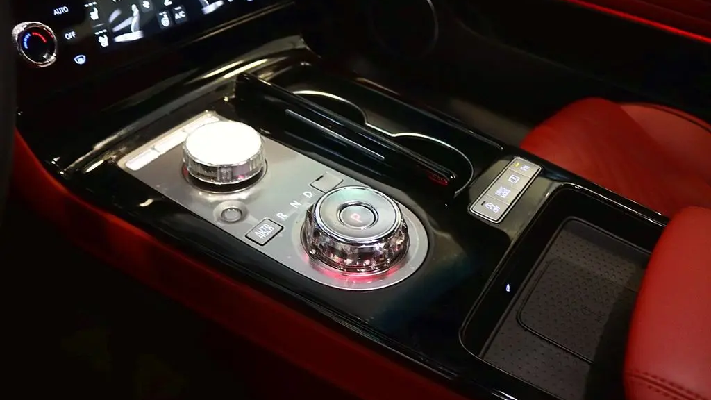 2025 Genesis G80 2.5T Sport Prestige