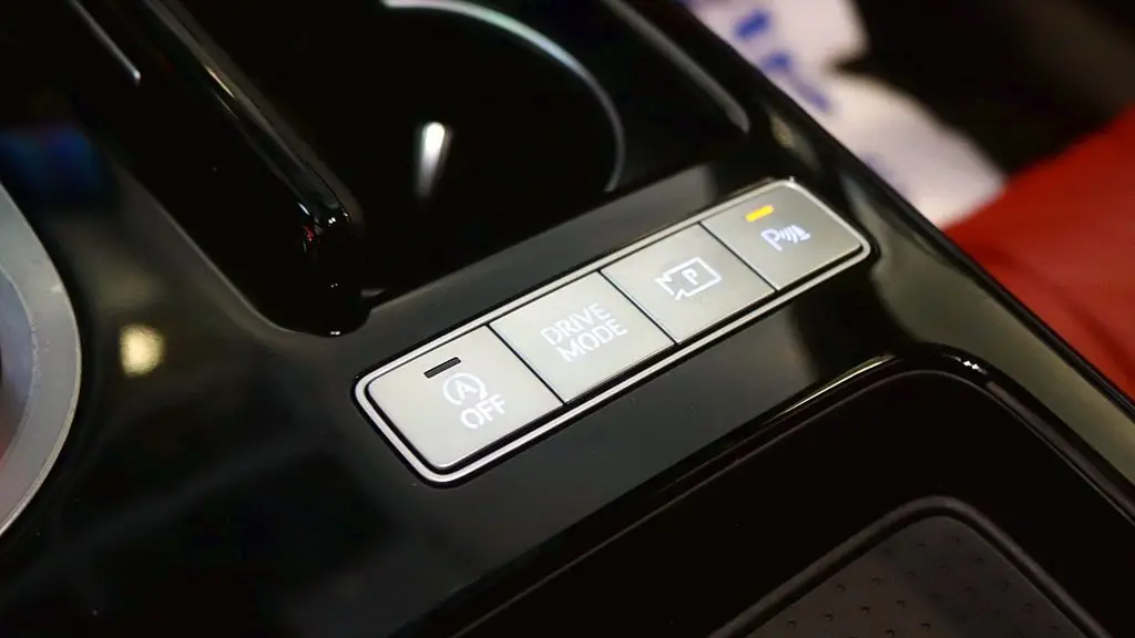 2025 Genesis G80 2.5T Sport Prestige