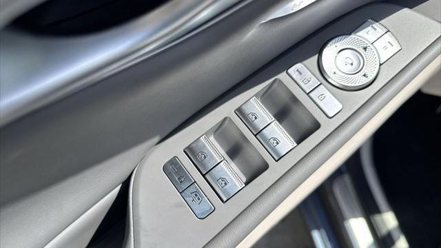 2026 Genesis G80 2.5T Sport Prestige