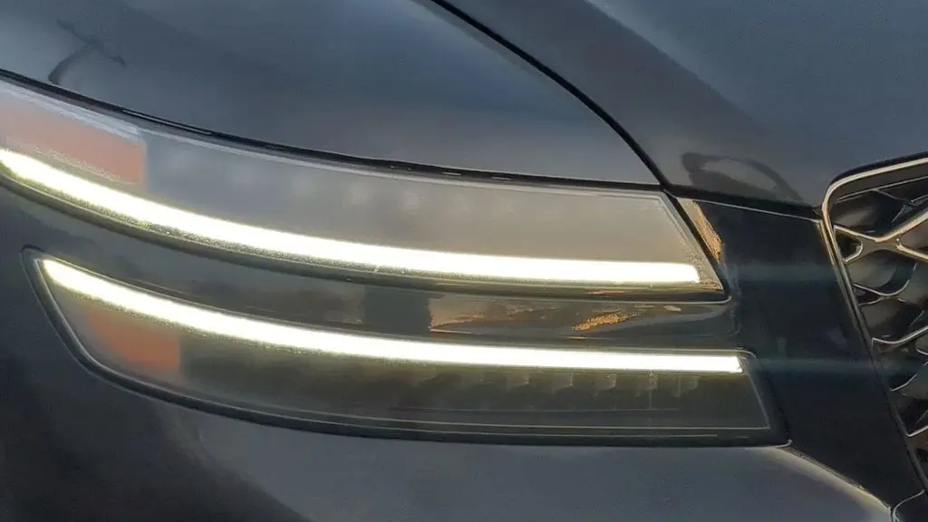 2025 Genesis G80 2.5T Sport Prestige