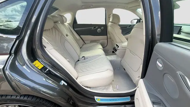 2026 Genesis G80 2.5T Sport Prestige