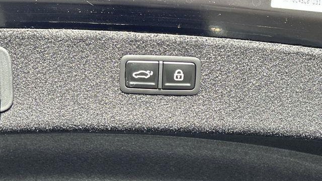 2026 Genesis G80 2.5T Sport Prestige