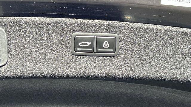 2026 Genesis G80 2.5T Sport Prestige