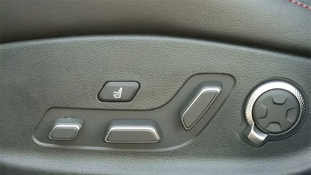 2025 Genesis G80 2.5T Sport Prestige