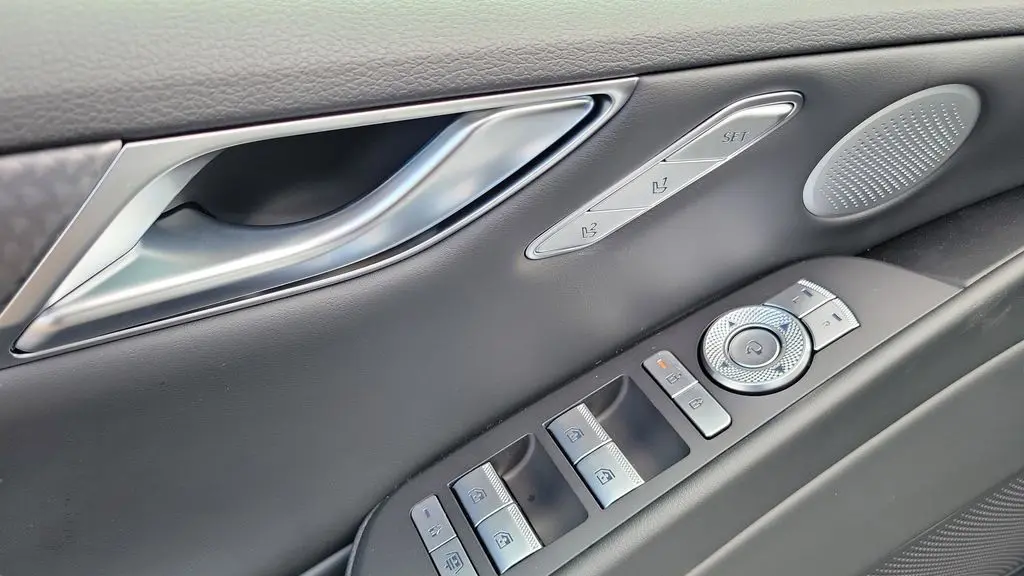 2026 Genesis G80 2.5T Sport Prestige