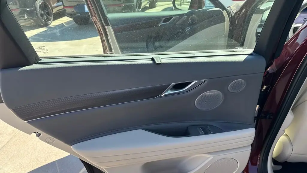 2026 Genesis G80 2.5T Sport Prestige