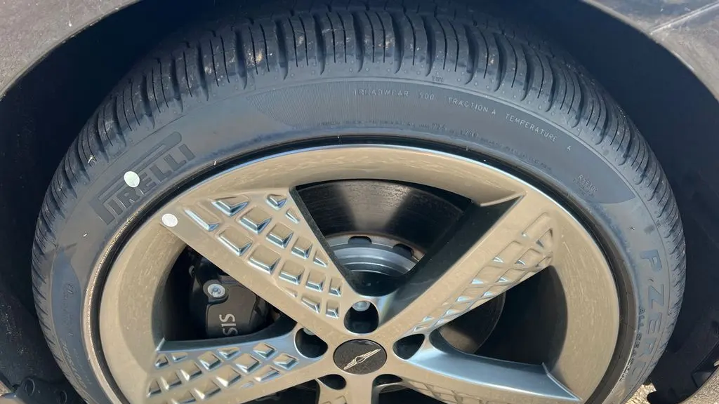 2025 Genesis G80 3.5T Sport Prestige